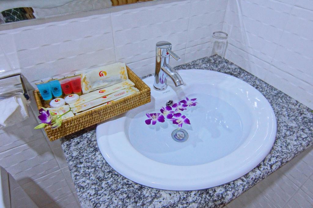 Hotel G-Seven Mandalay Room photo
